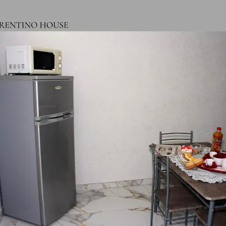 Free Parking - Fiorentino House شقة
