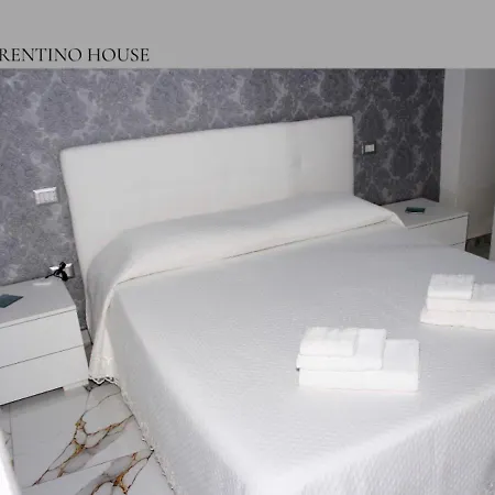 Free Parking - Fiorentino House Apartamento Nápoles